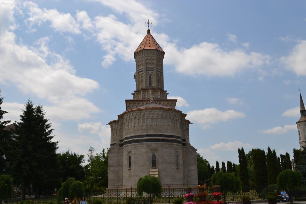 Casa De Oaspeti Sfantul Nicolae Iasi Esterno foto